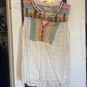 Womens sleeveless top